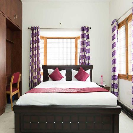 Fresh Living Prime Banjara Hotell Hyderabad Eksteriør bilde