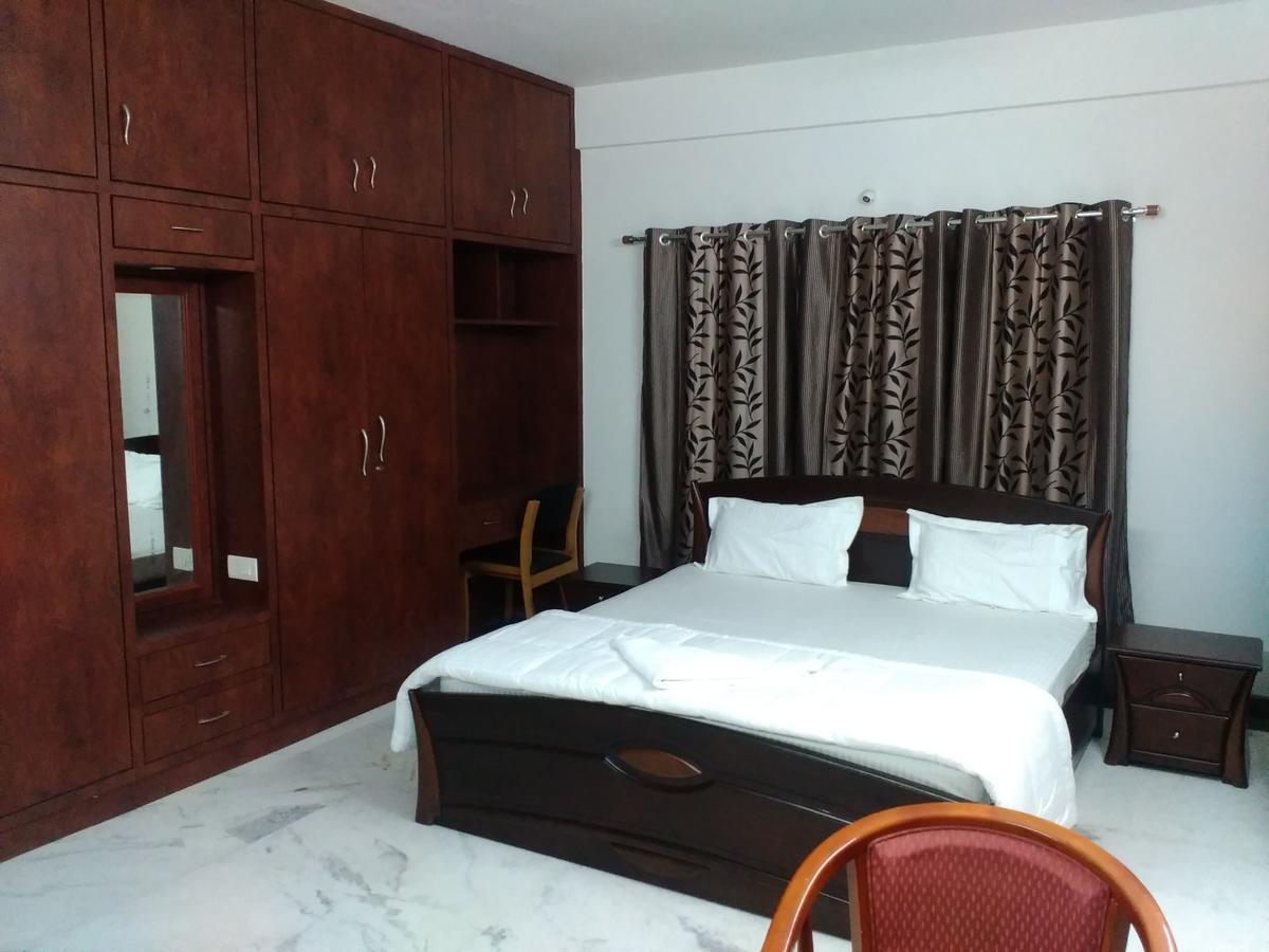 Fresh Living Prime Banjara Hotell Hyderabad Eksteriør bilde