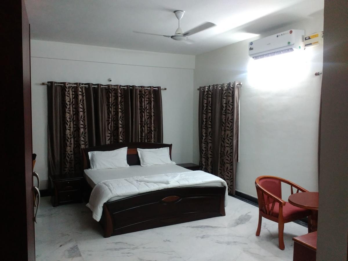 Fresh Living Prime Banjara Hotell Hyderabad Eksteriør bilde